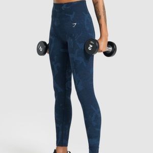 Never worn camo seamless